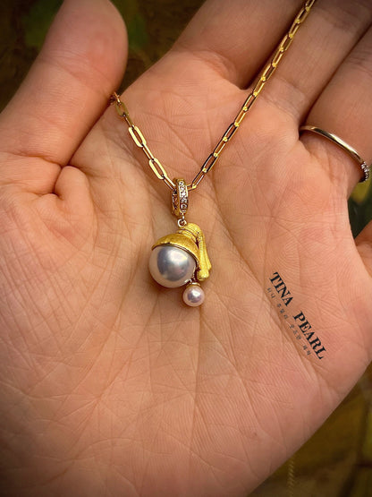 TINA Jewelry Creative Pearl collection Girl with pearl earrings