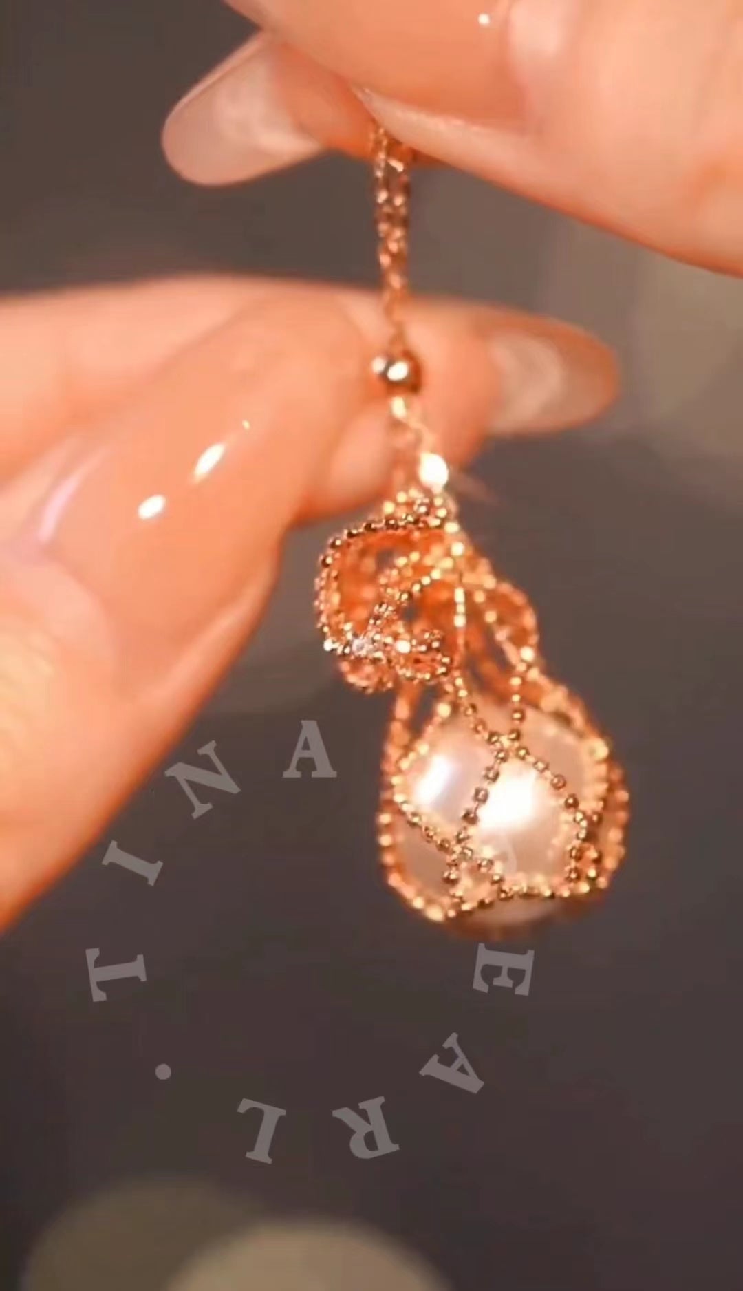TINA Jewelry 18K gold Pearl Fortune Bag. (excluding pearls)