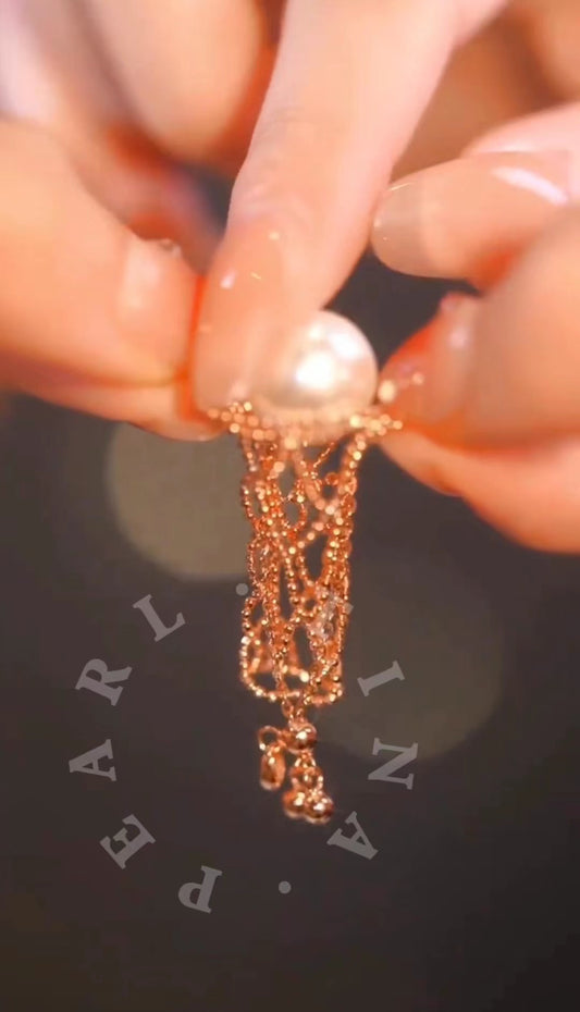 TINA Jewelry 18K gold Pearl Fortune Bag. (excluding pearls)