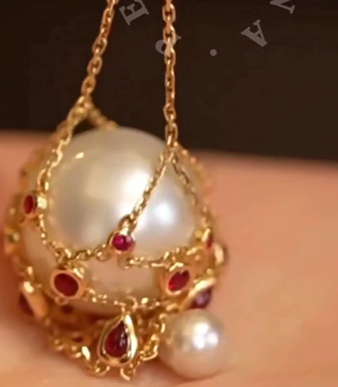 TINA Jewelry Natural Ruby +18K gold pearl Fortune bag, pendant pearl is water drop shaped seawater Keshi pearl